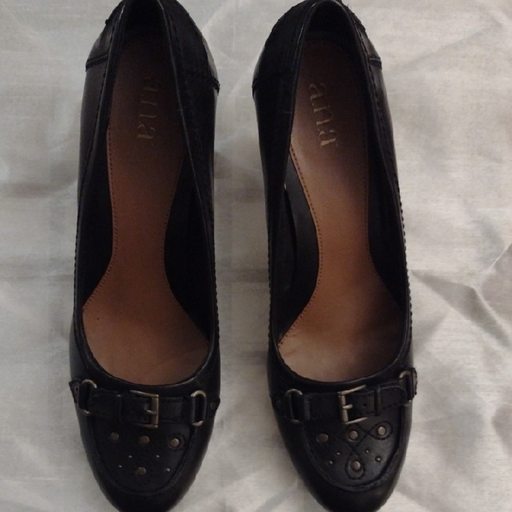 a.n.a Black Heeled Shoes with Perforated Detailing